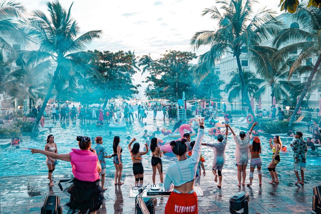 Marina Resort Waterfront Minh Phu Quoc Beach Swimming Pool Exterior photo